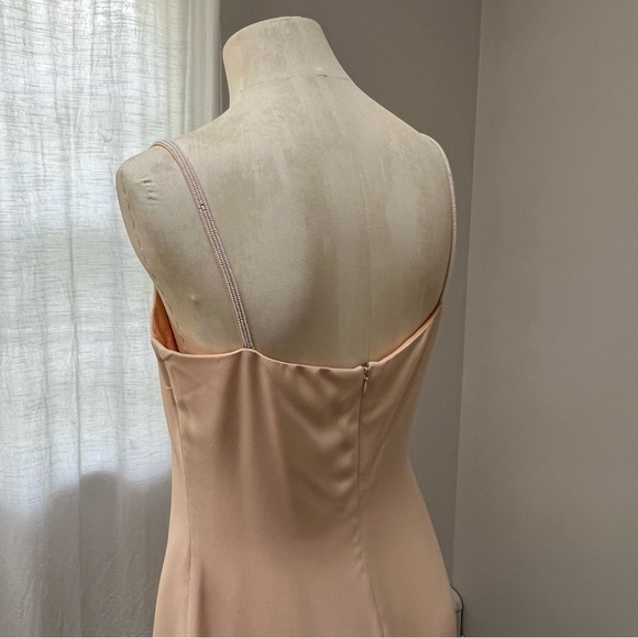 VALENTINO 2-Piece Silk Jacket/Dress Set in Soft Peach, US size 6 - Picture 8 of 15